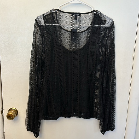 Express Women’s Lace Top Black Size Medium NWT - Picture 6 of 6